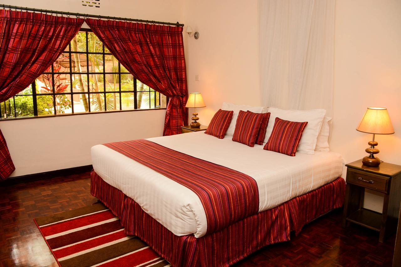 Magnolia Pine Bed & Breakfast Nairobi Esterno foto