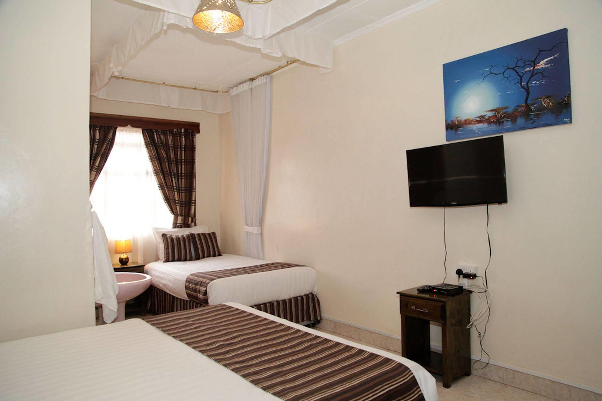 Magnolia Pine Bed & Breakfast Nairobi Esterno foto