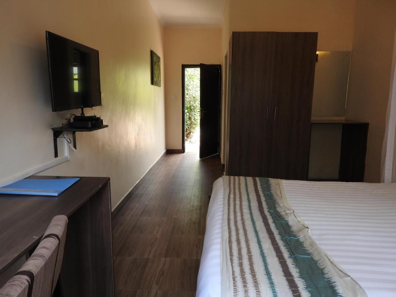 Magnolia Pine Bed & Breakfast Nairobi Esterno foto